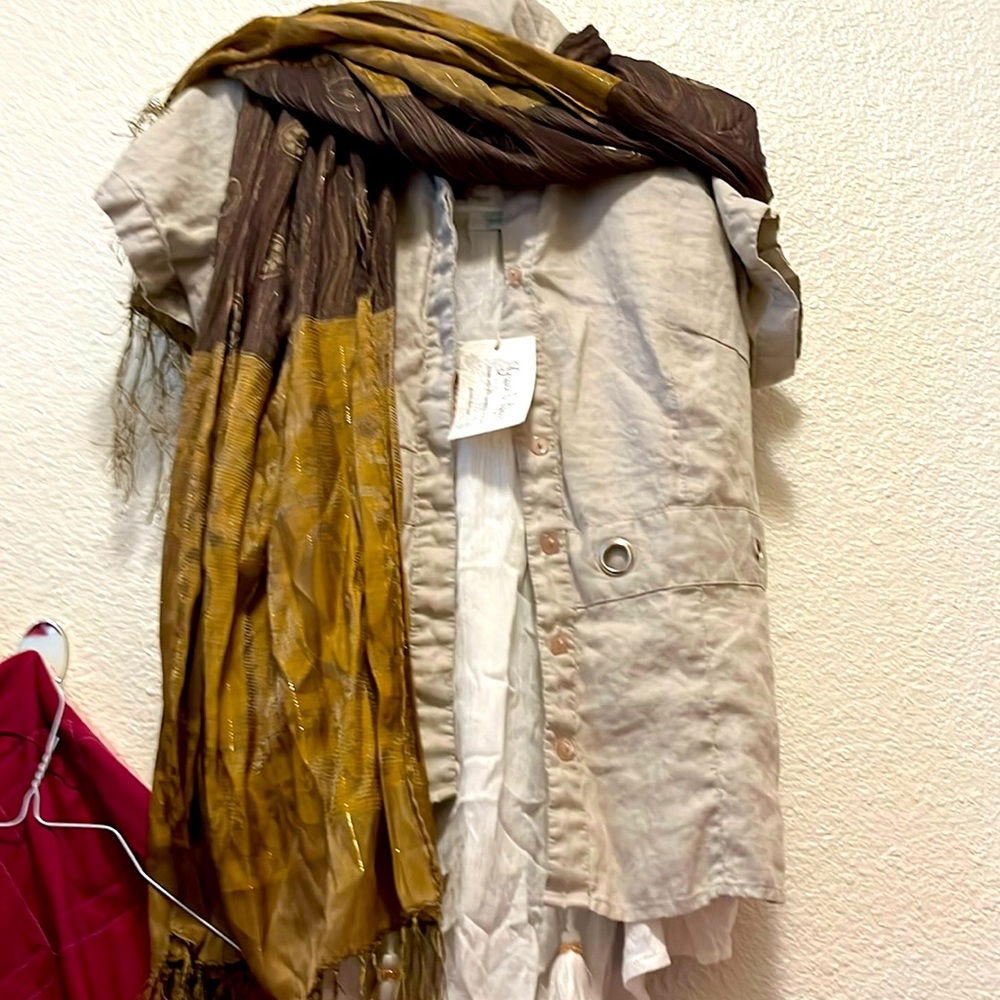 Scarf or wrap used for any occasion.
